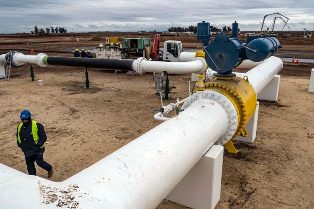 Nación anunció que a partir de octubre dejará de importar gas de Bolivia  thumbnail