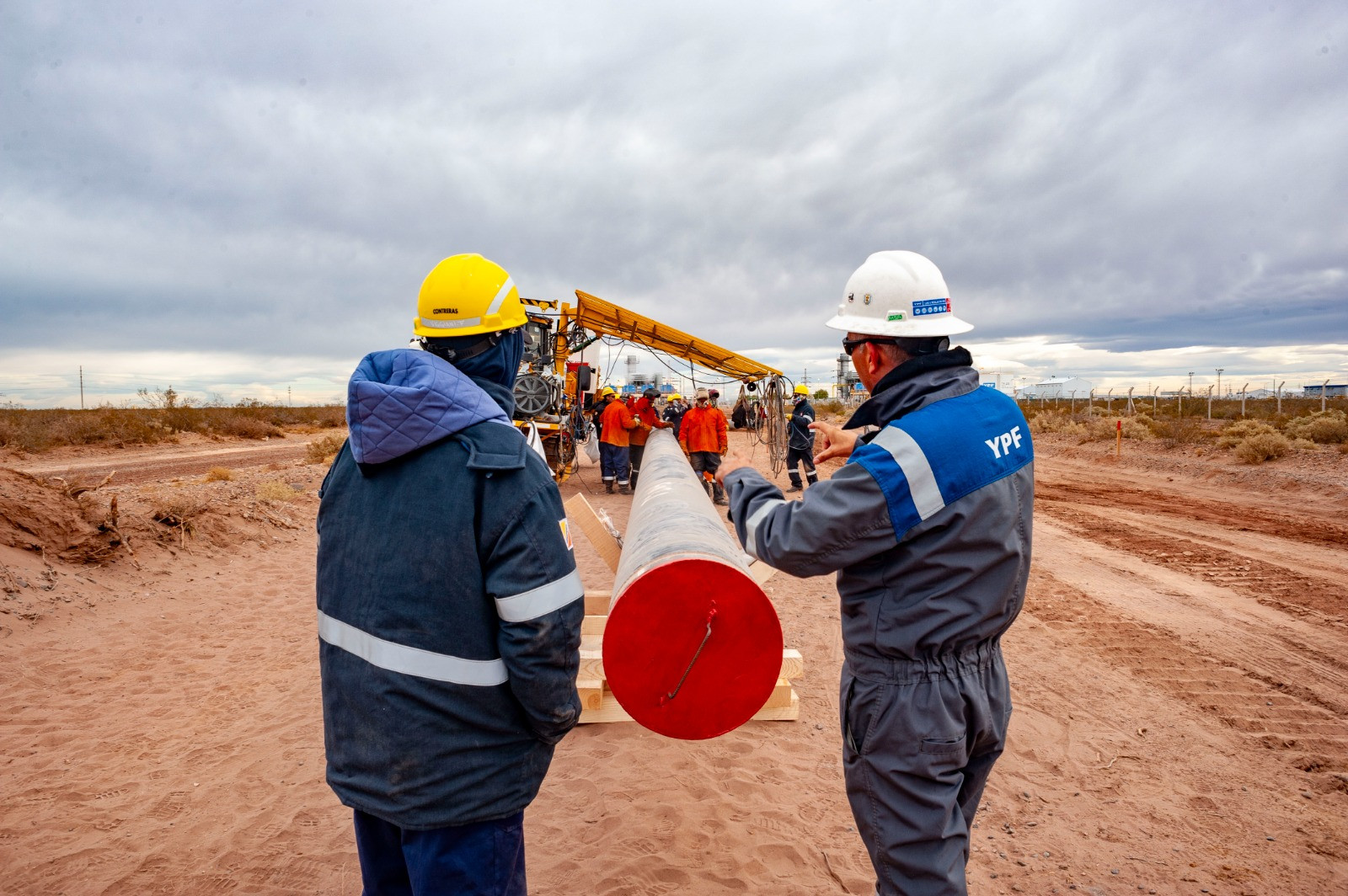 YPF Comienza La Construcción Del Oleoducto Vaca Muerta Sur - Actualidad ...