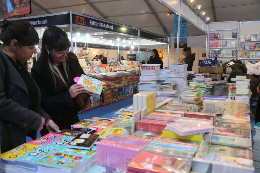Se inaugura la Feria del Libro