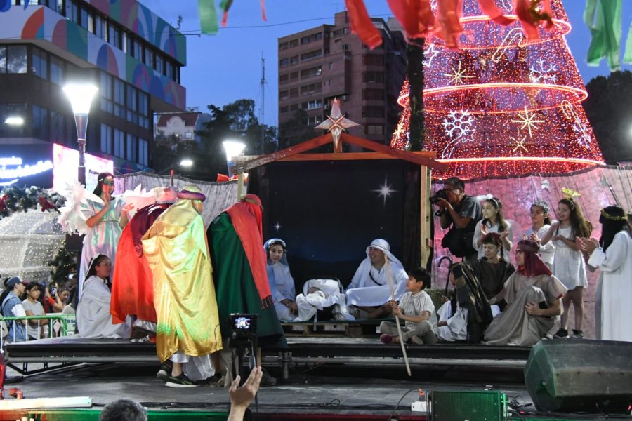 Pesebre viviente en Neuquén capital