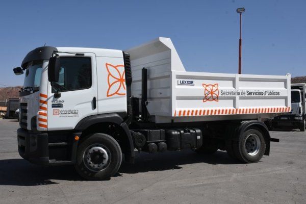 Plottier incorporó un nuevo camión volcador