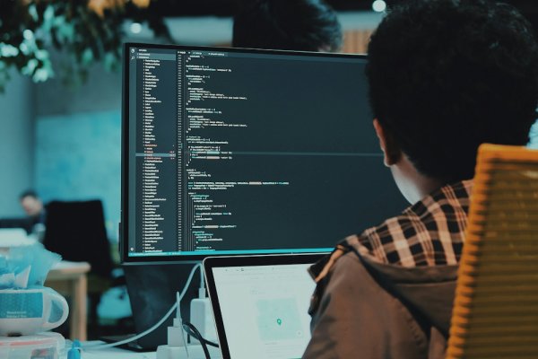 El municipio lanzó una convocatoria laboral para primer empleo