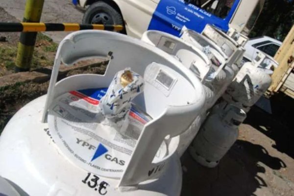 Provincia adquirió más de 30 mil garrafas de GLP a YPF SA