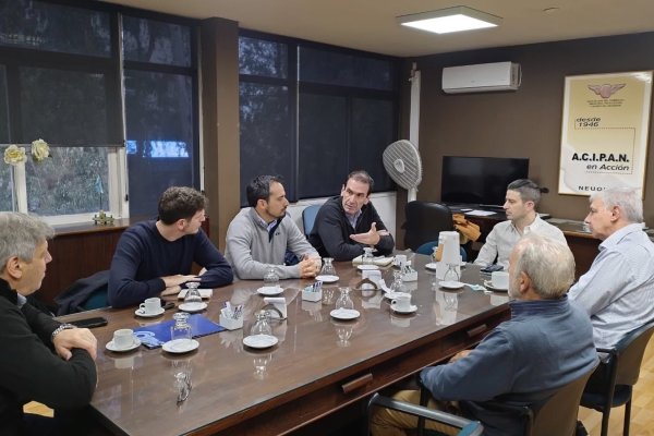Cervi se reunió con comerciantes y empresarios  y cuestionó el costo de la energía en Neuquén