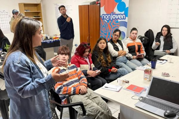 Más de mil jóvenes recibieron apoyo para impulsar sus emprendimientos