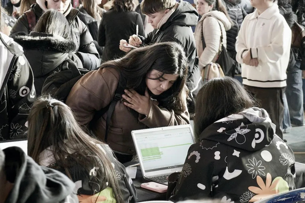 NQN Joven con Voz llega a Plottier con talleres, feria y shows regionales