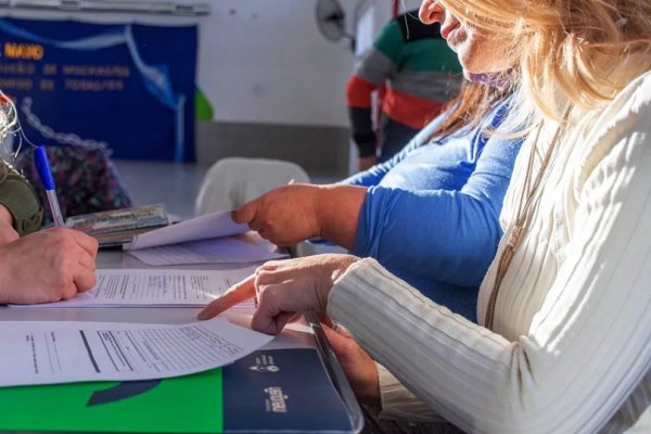 Neuquén reabrirá las inscripciones a las becas Gregorio Álvarez para nuevos postulantes